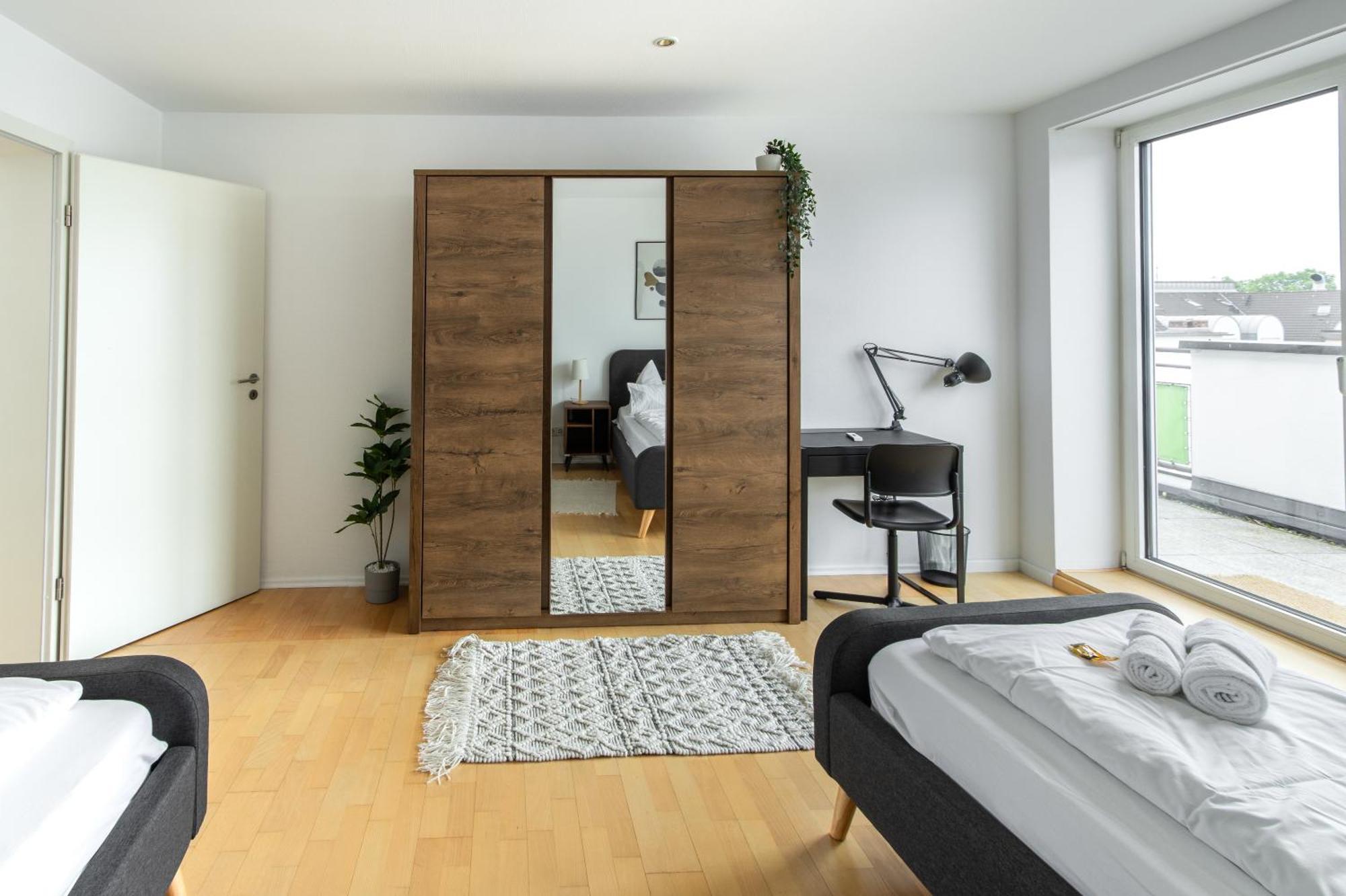 Penthouse-Maisonette - City Center, Highspeed Internet, Garage 보름스 외부 사진