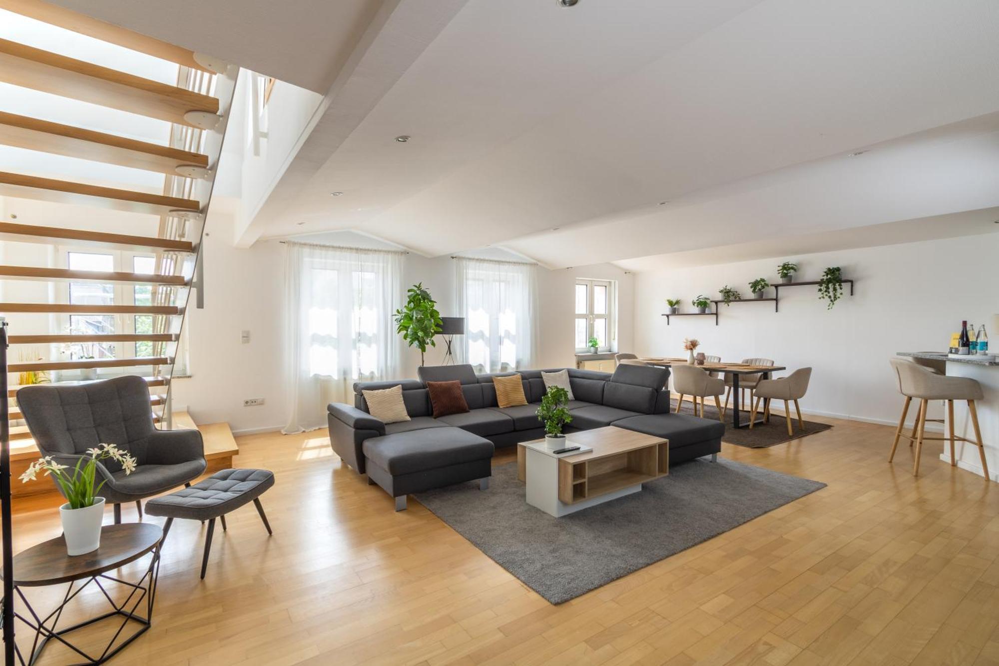 Penthouse-Maisonette - City Center, Highspeed Internet, Garage 보름스 외부 사진